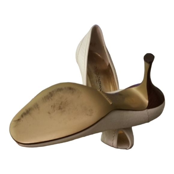 Authentic Dolce & Gabbana Ladies Cream Heels Shoes Size 37 EU /6.5-7 US - Picture 8 of 9